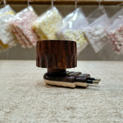 Wooden Kapoor Dani for Camphor, Bakhoor & Essential Oils | Handcrafted Diffuser for Pooja, Meditation