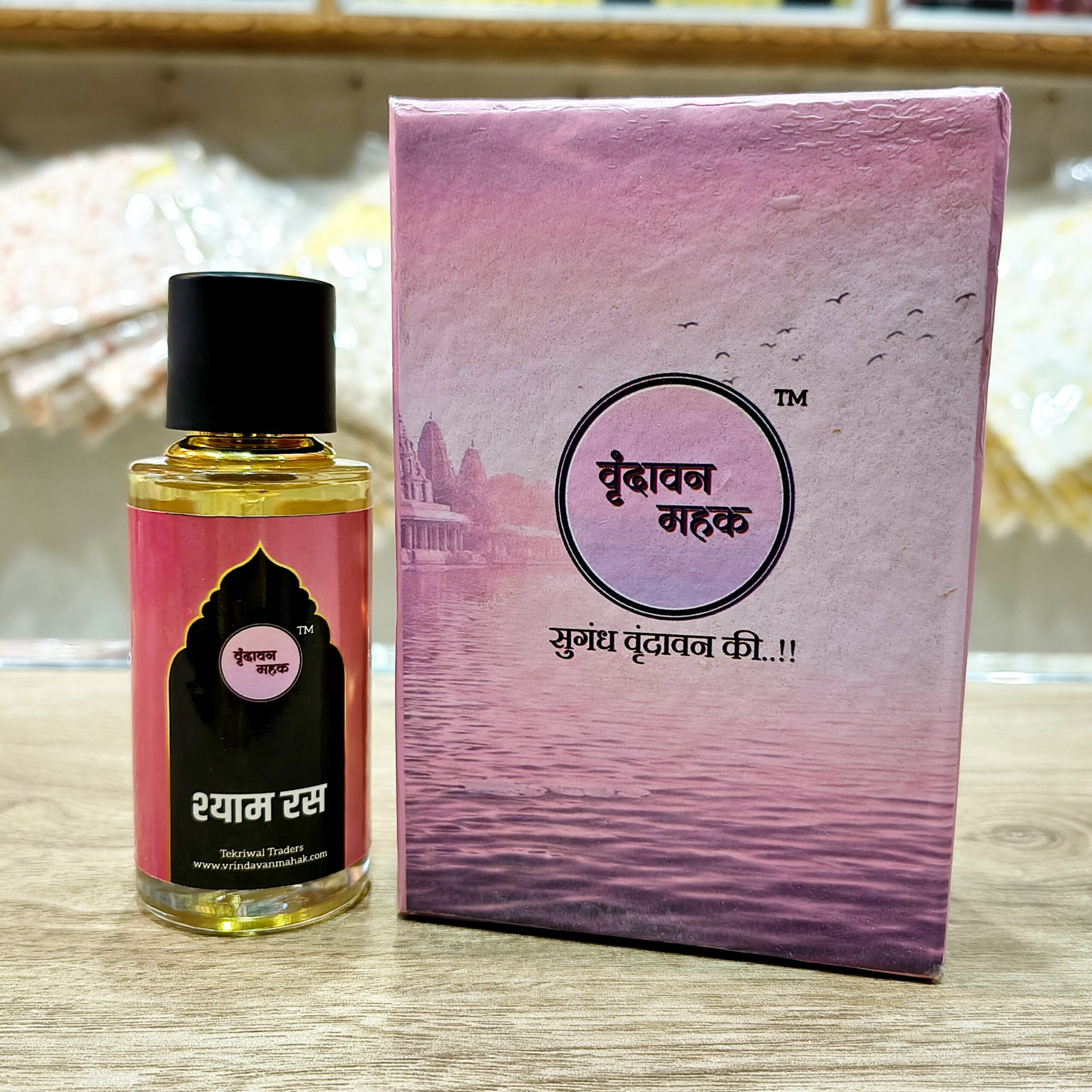 2025/10/1001400477-scaled.jpg Shyam Ras Perfume by Vrindavan Mahak | Divine Blend of Sandal, Rose, Amber, Musk, Woods & Kesar - Image 7