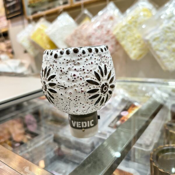 Elegant Glowing Kapoor Dani with Fancy Light Effect | Stylish Aromatic Diffuser for Serene Ambience - Image 4