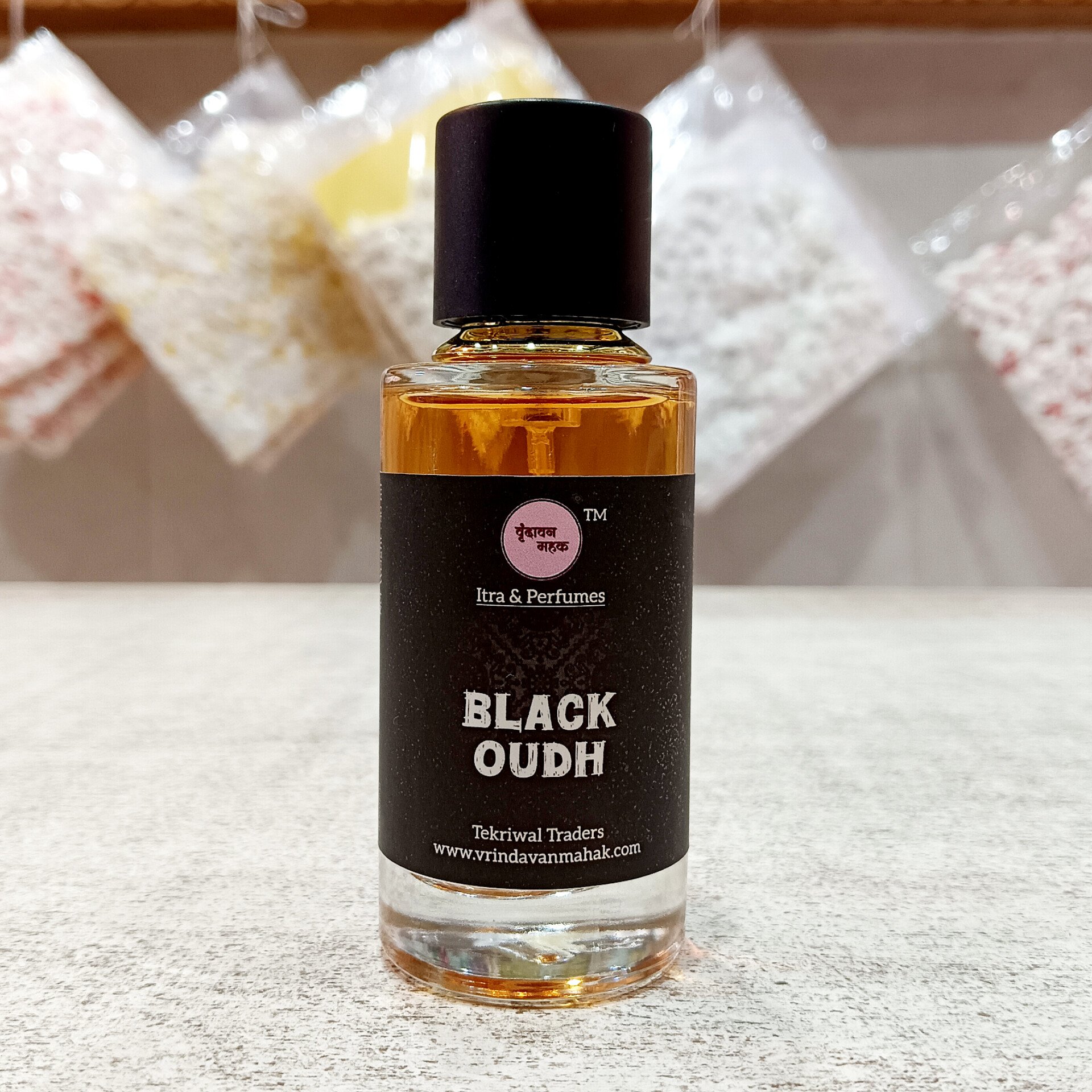 1007751431.jpg Black Oudh Perfume by Vrindavan Mahak – 50 ml Rose, Floral Heart Notes with Deep Agarwood Base in Soft Tone - Image 1